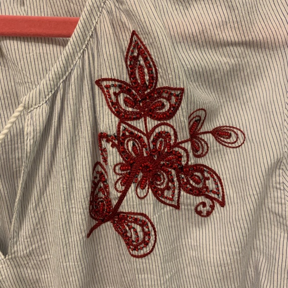 Velvet by Graham & Spencer too with beaded details - Picture 3 of 4